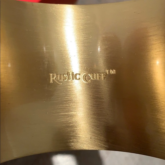 Rustic Cuff Leopard Print Cuff - Picture 4 of 4